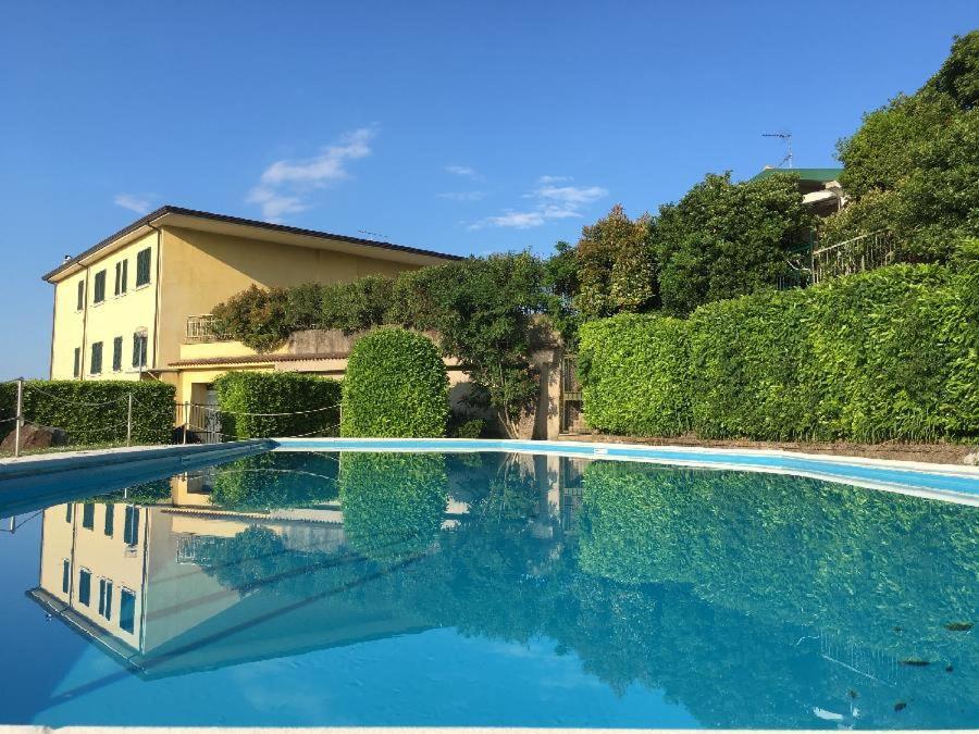 La Villa Degli Ulivi سويانو ديل لاغو المظهر الخارجي الصورة